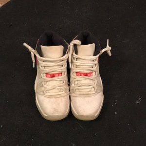 Platinum Tint Jordan 11